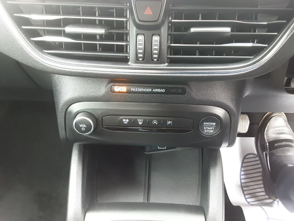 Used Ford Focus 2023 for sale - 77666123: Photo 15