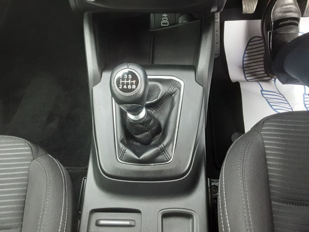 Used Ford Focus 2023 for sale - 77666123: Photo 16