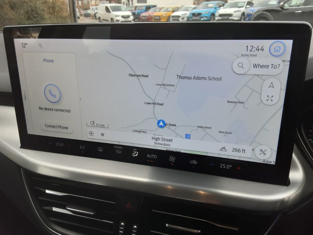 Used Ford Focus 2023 for sale - 77666123: Photo 8