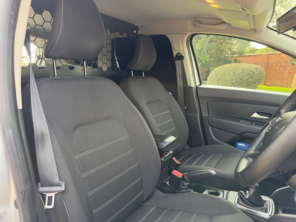 Used Dacia Duster 2022 for sale - 77764097: Photo 28