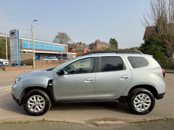 Used Dacia Duster 2022 for sale - 77764097: Photo