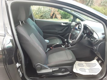 Used Ford Fiesta 2020 for sale - 75945034: Photo