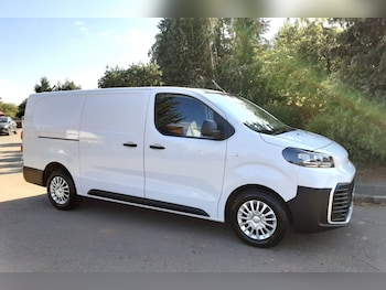 Used Toyota ProAce 2024 for sale - 79205609: Photo