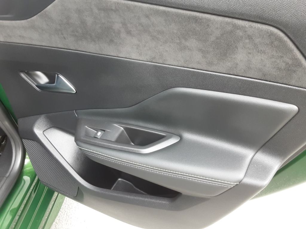 Used Peugeot 308 2023 for sale - 75865003: Photo 26