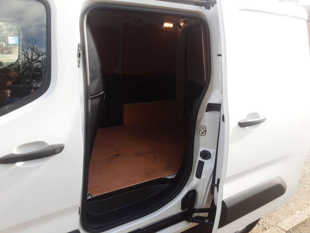 Used Peugeot Partner 2024 for sale - 77836232: Photo 26