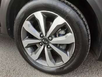 Used Kia Stonic 2021 for sale - 74903721: Photo