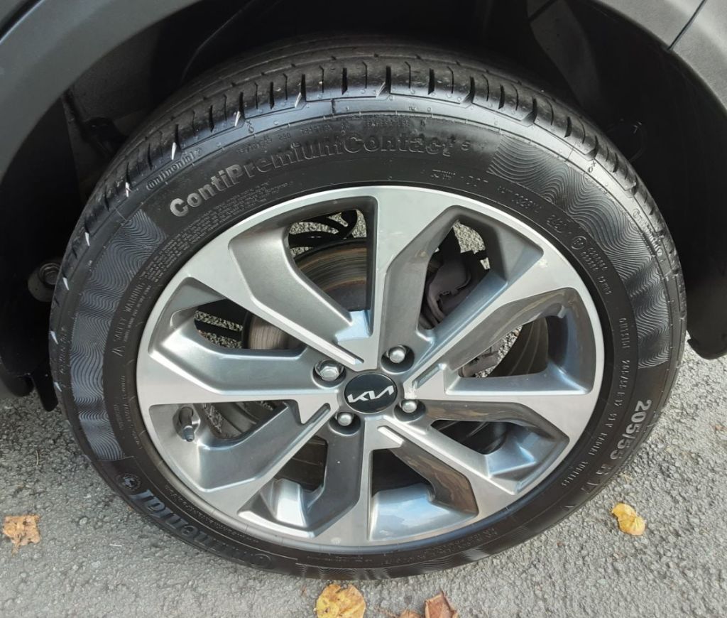 Used Kia Stonic 2022 for sale - 77871819: Photo 2