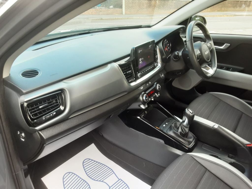 Used Kia Stonic 2022 for sale - 77871819: Photo 20