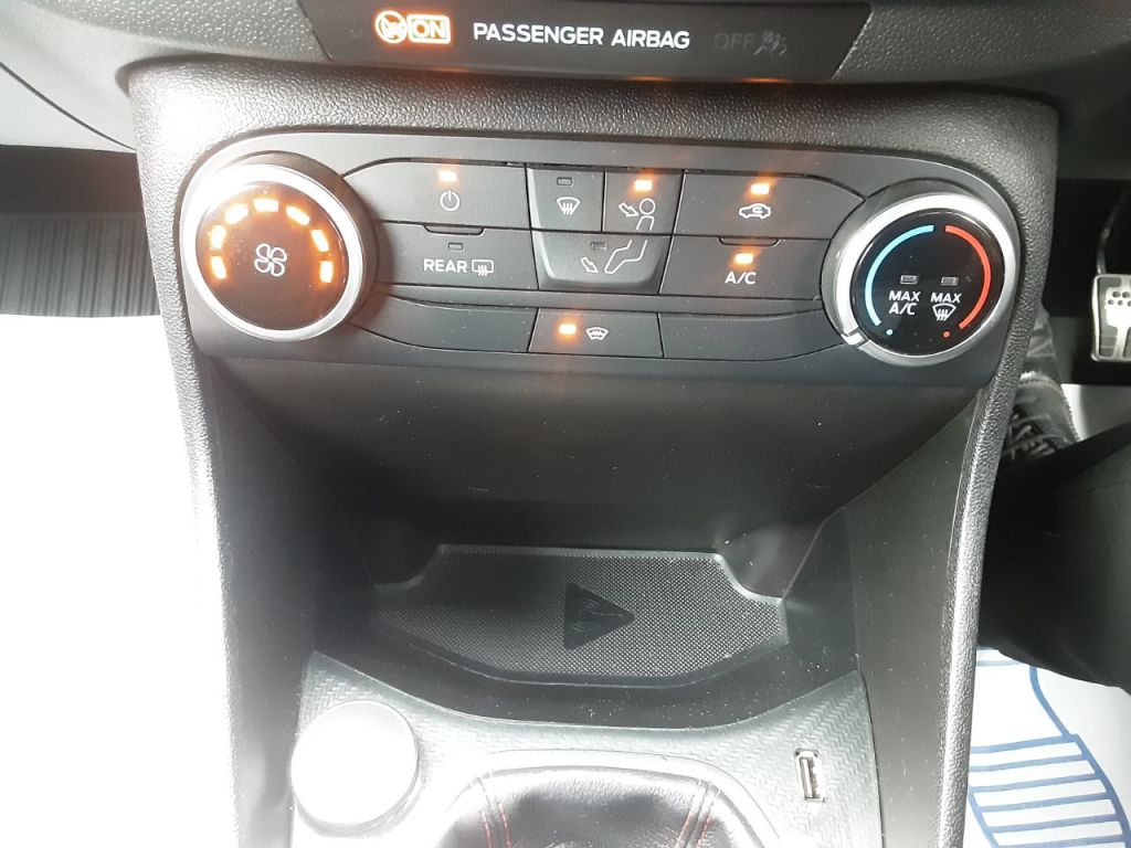 Used Ford Fiesta 2019 for sale - 76363167: Photo 29
