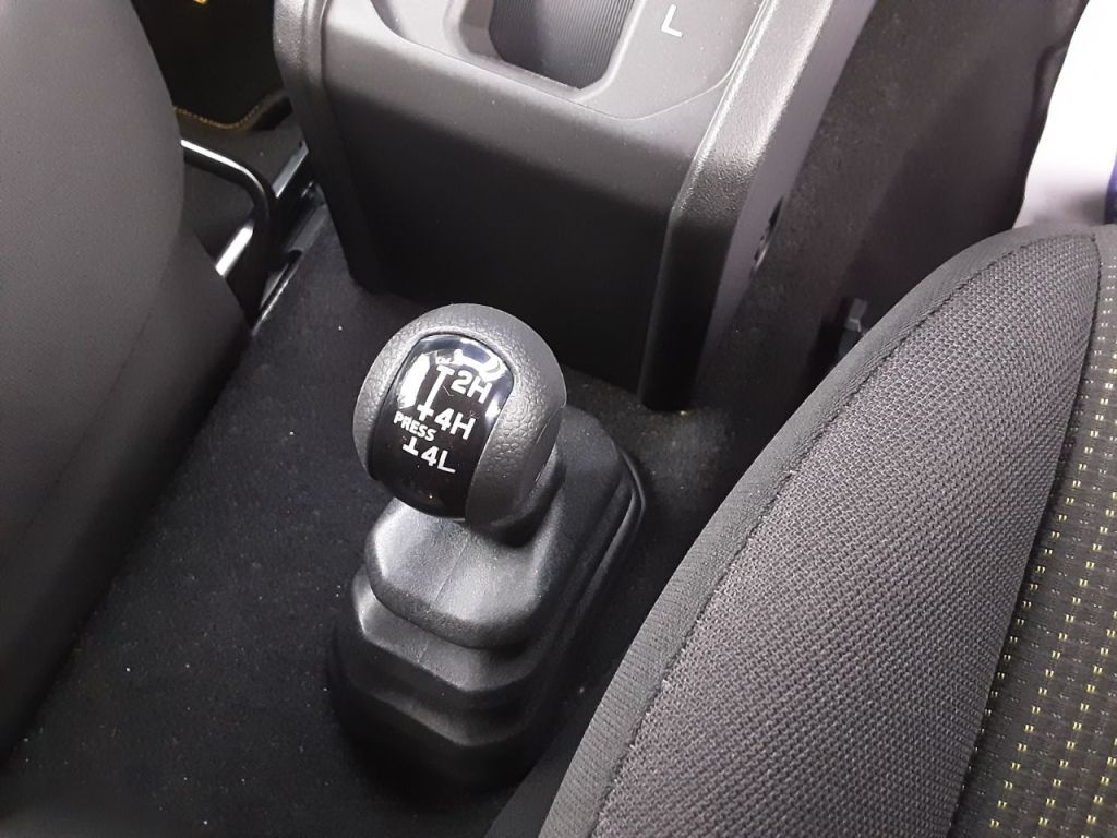 Used Suzuki Jimny for sale - 76819859: Photo 15