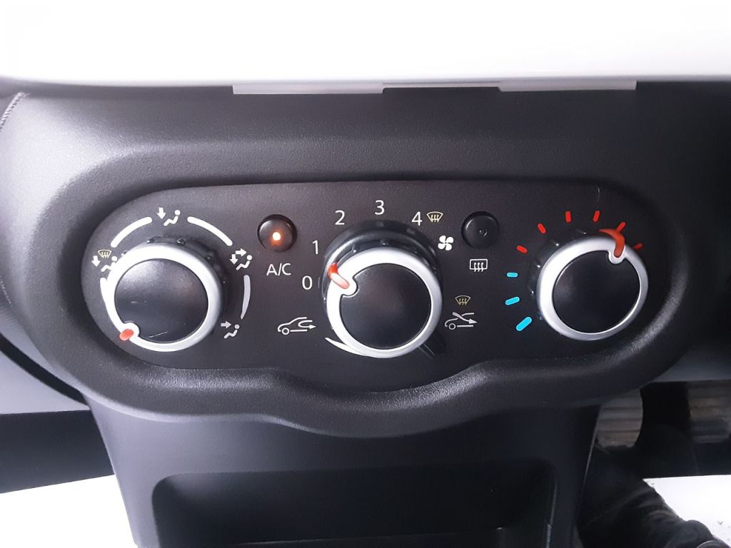 Used Renault Twingo 2019 for sale - 76495675: Photo 29
