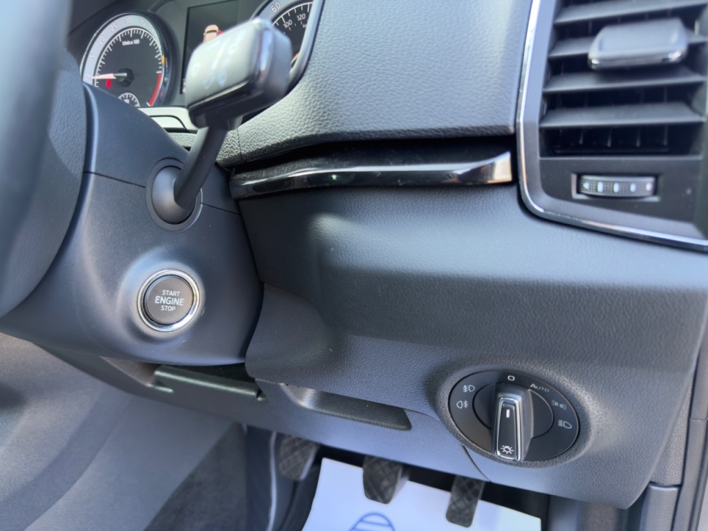 Used Skoda Karoq 2022 for sale - 77747459: Photo 30