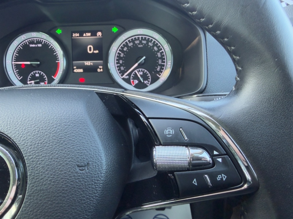 Used Skoda Karoq 2022 for sale - 77747459: Photo 34