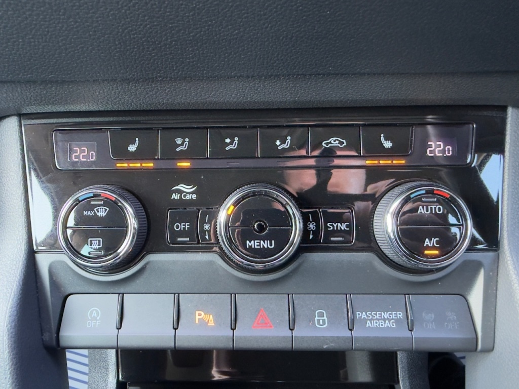 Used Skoda Karoq 2022 for sale - 77747459: Photo 40