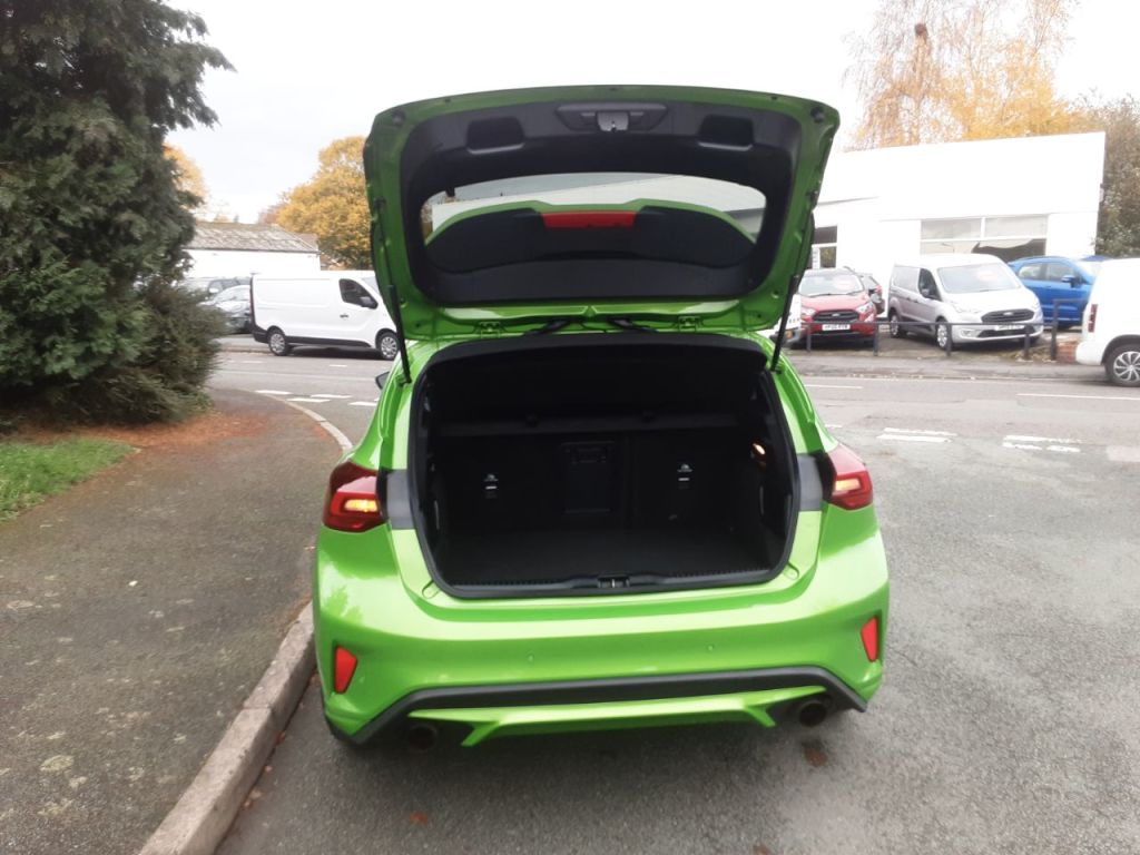 Used Ford Focus 2023 for sale - 76481249: Photo 23