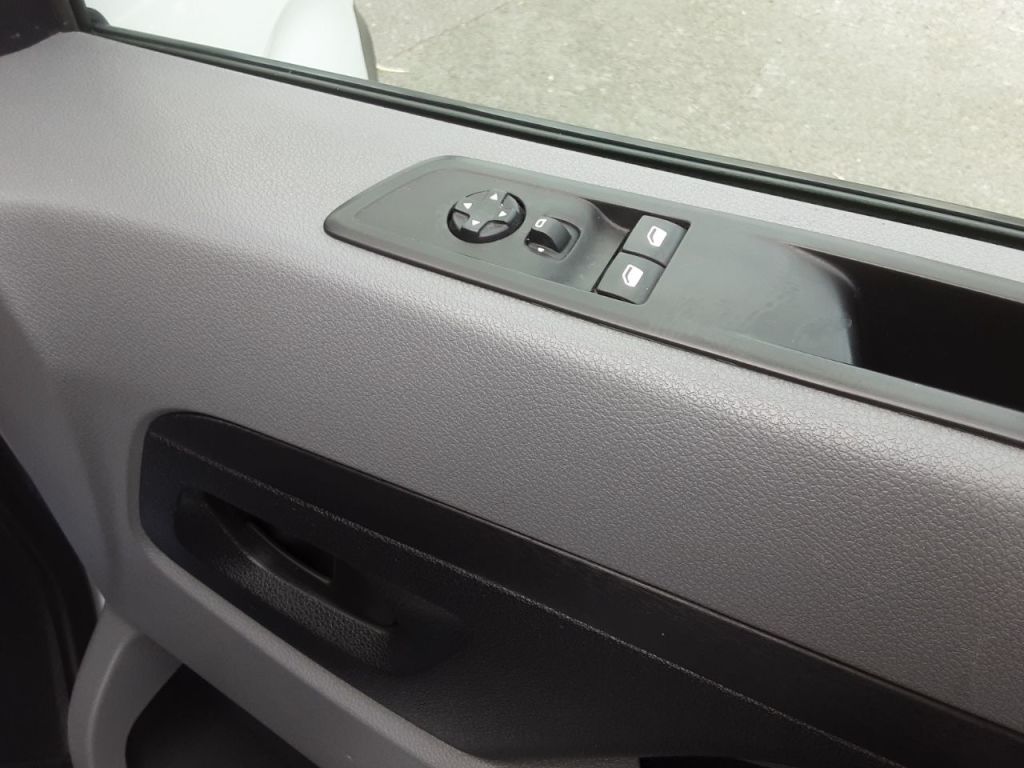 Used Peugeot Expert 2022 for sale - 76706310: Photo 27