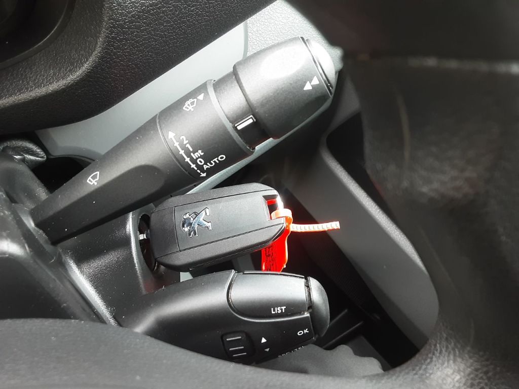 Used Peugeot Expert 2022 for sale - 76706310: Photo 30