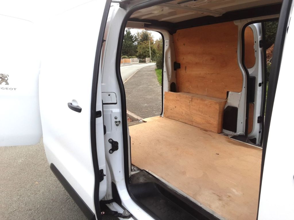 Used Peugeot Expert 2022 for sale - 76706310: Photo 6