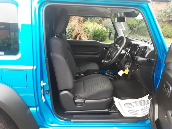 Used Suzuki Jimny 2021 for sale - 75797852: Photo 2