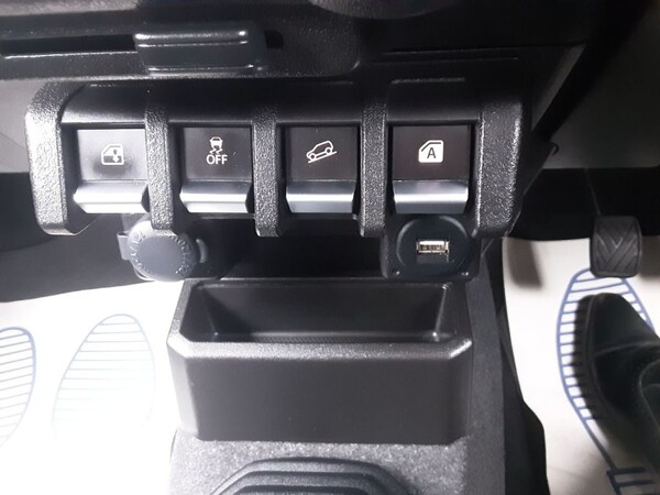 Used Suzuki Jimny 2021 for sale - 75797852: Photo 36