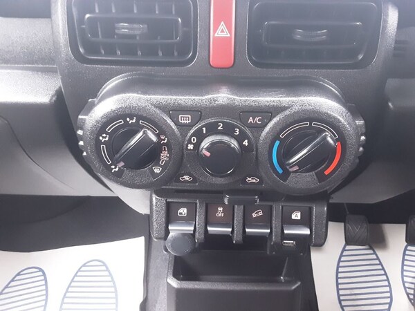 Used Suzuki Jimny 2021 for sale - 75797852: Photo 7