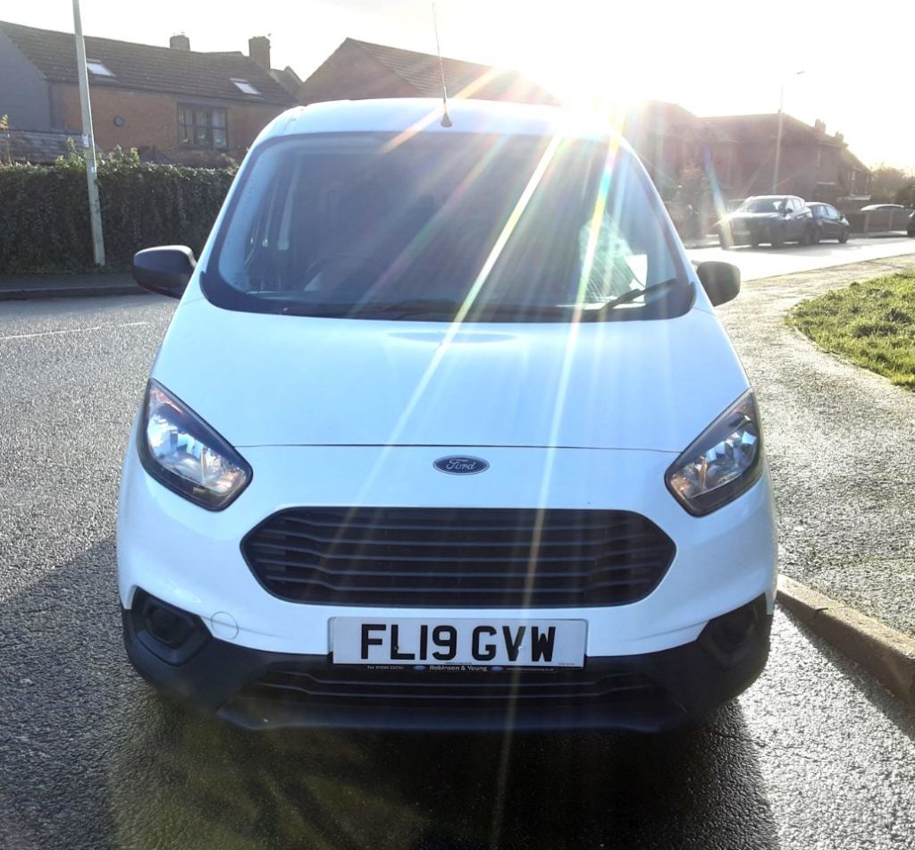 Used Ford Transit Courier 2019 for sale - 76985484: Photo 2