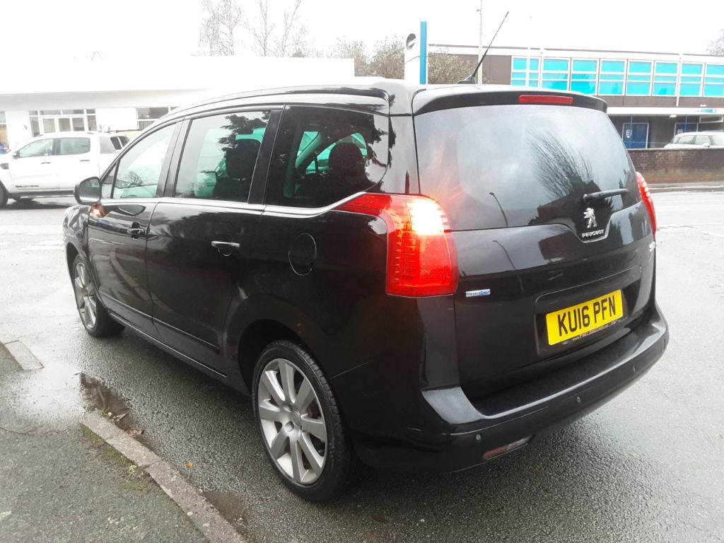 Used Peugeot 5008 2016 for sale - 76882926: Photo 5