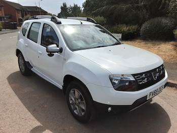 Used Dacia Duster 2016 for sale - 79300080: Photo