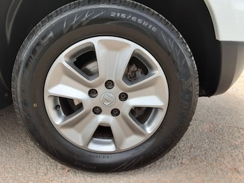 Used Dacia Duster 2016 for sale - 79300080: Photo
