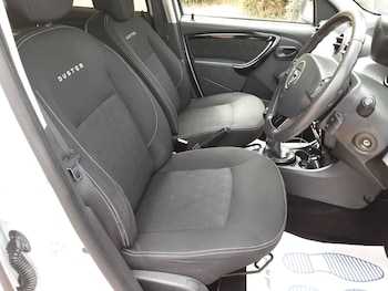 Used Dacia Duster 2016 for sale - 79300080: Photo