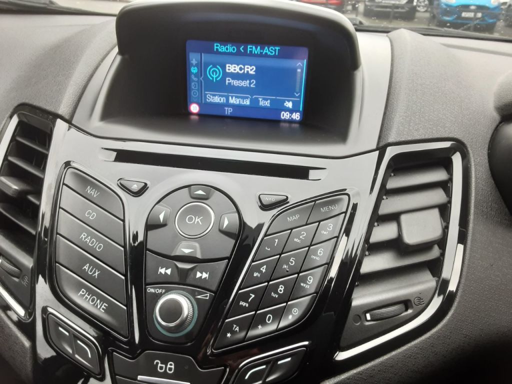 Used Ford Fiesta 2016 for sale - 77446048: Photo 4