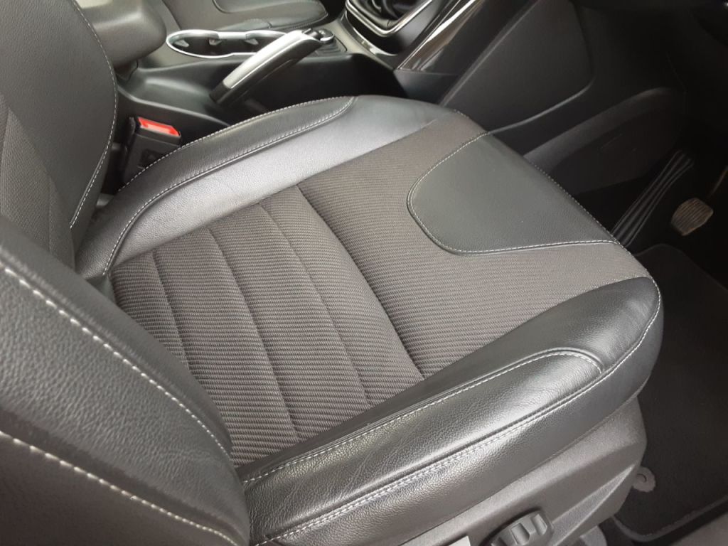 Used Ford Kuga 2015 for sale - 76895933: Photo 11