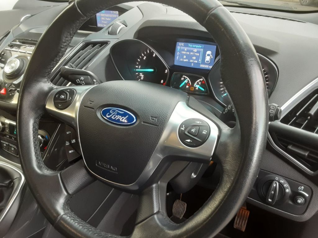 Used Ford Kuga 2015 for sale - 76895933: Photo 12