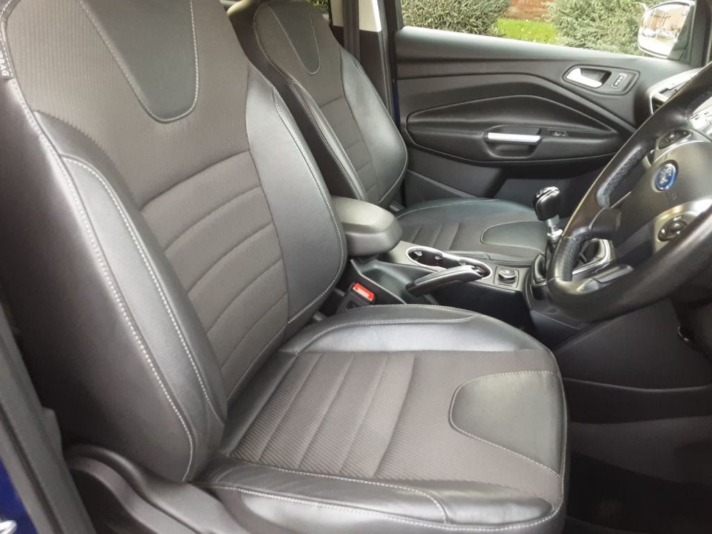 Used Ford Kuga 2015 for sale - 76895933: Photo 8