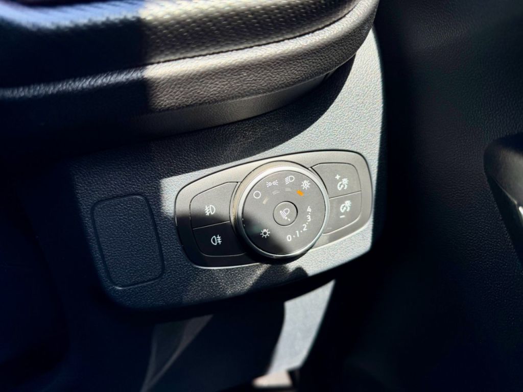 Used Ford Puma 2020 for sale - 78153404: Photo 31