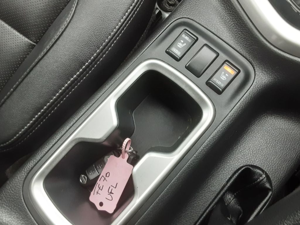 Used Nissan Navara 2020 for sale - 77187696: Photo 35