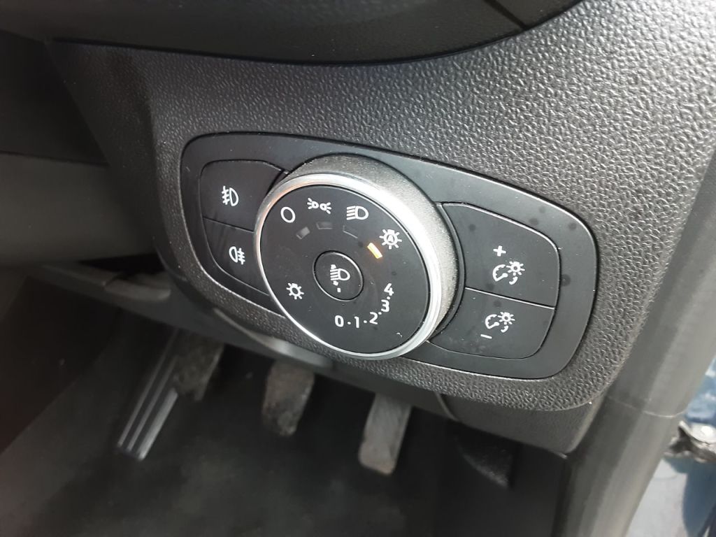 Used Ford Fiesta 2018 for sale - 77901383: Photo 16