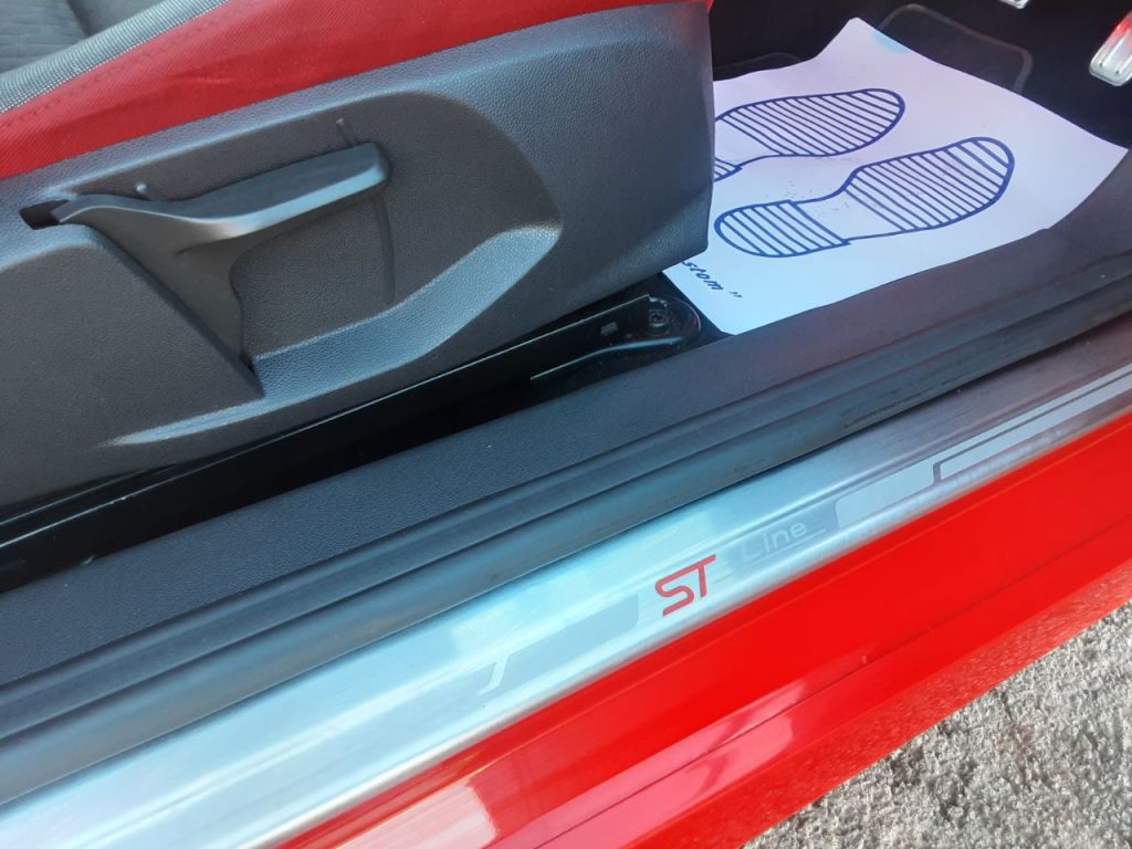 Used Ford Fiesta 2017 for sale - 77355027: Photo 15