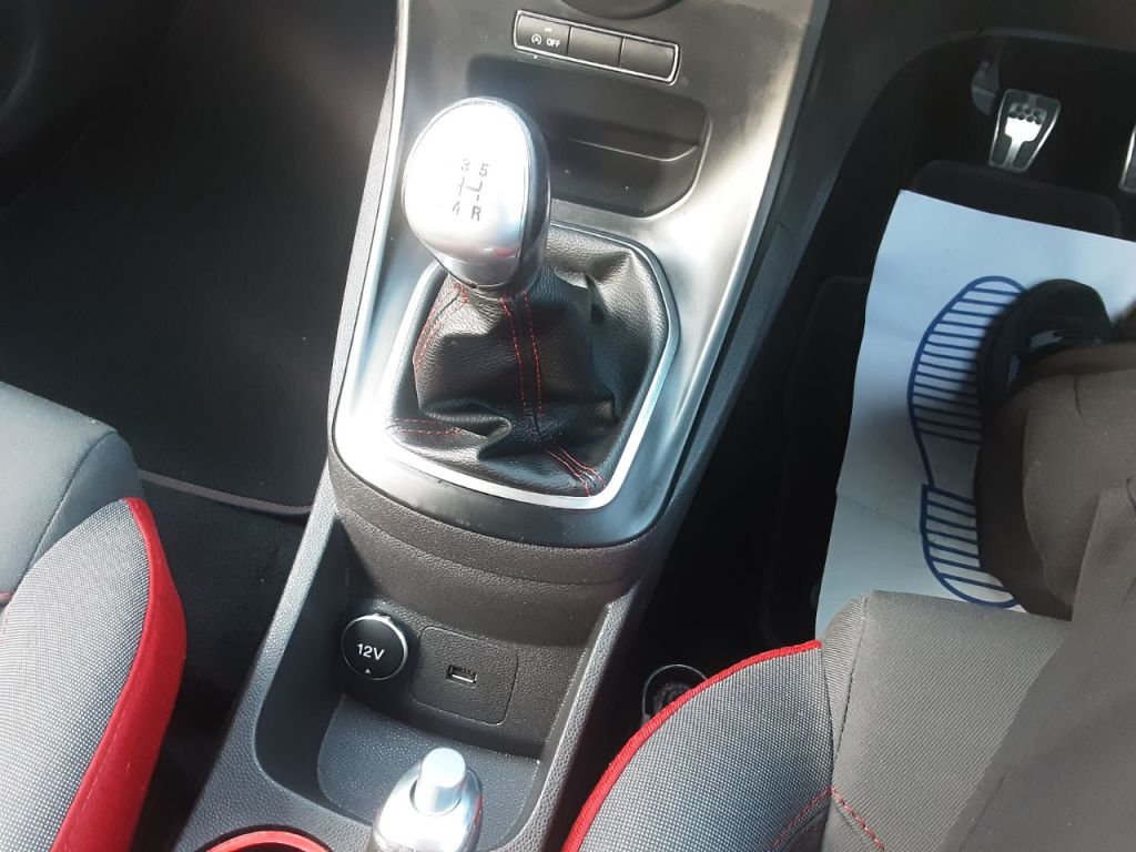 Used Ford Fiesta 2017 for sale - 77355027: Photo 23