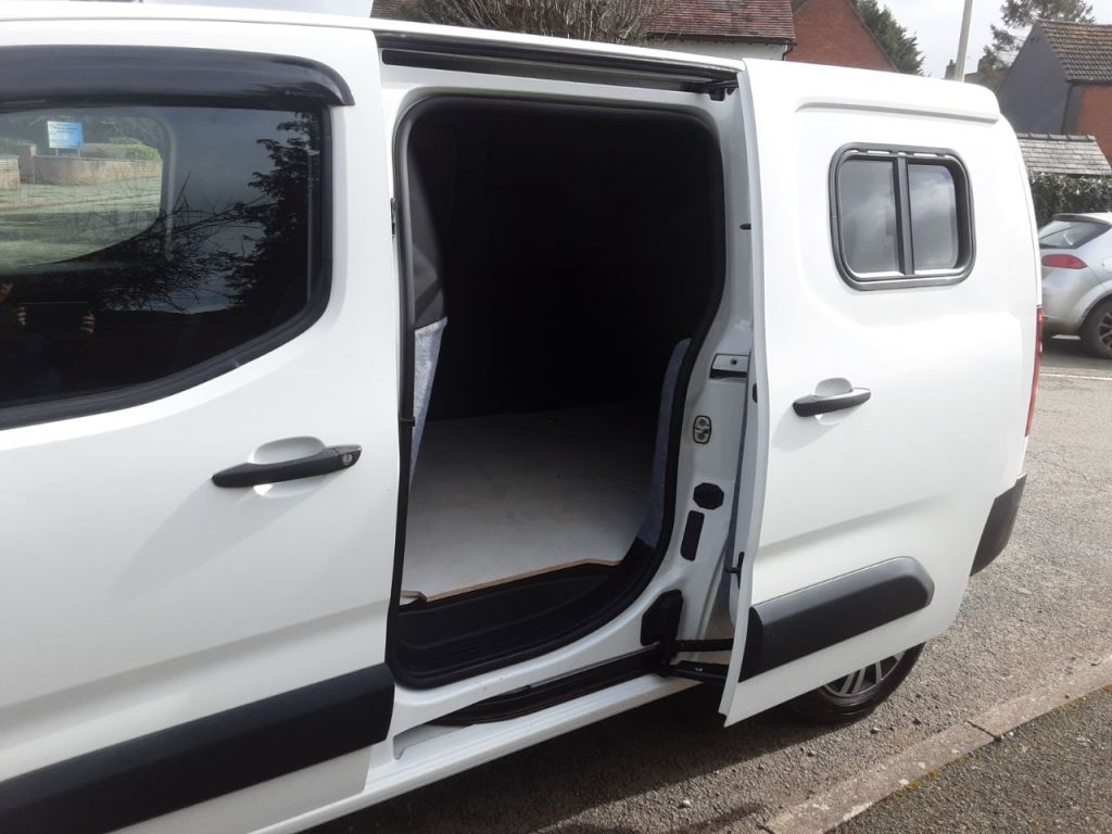 Used Vauxhall Combo 2020 for sale - 77904582: Photo 20