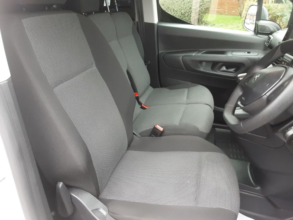 Used Peugeot Partner 2024 for sale - 77805365: Photo 2