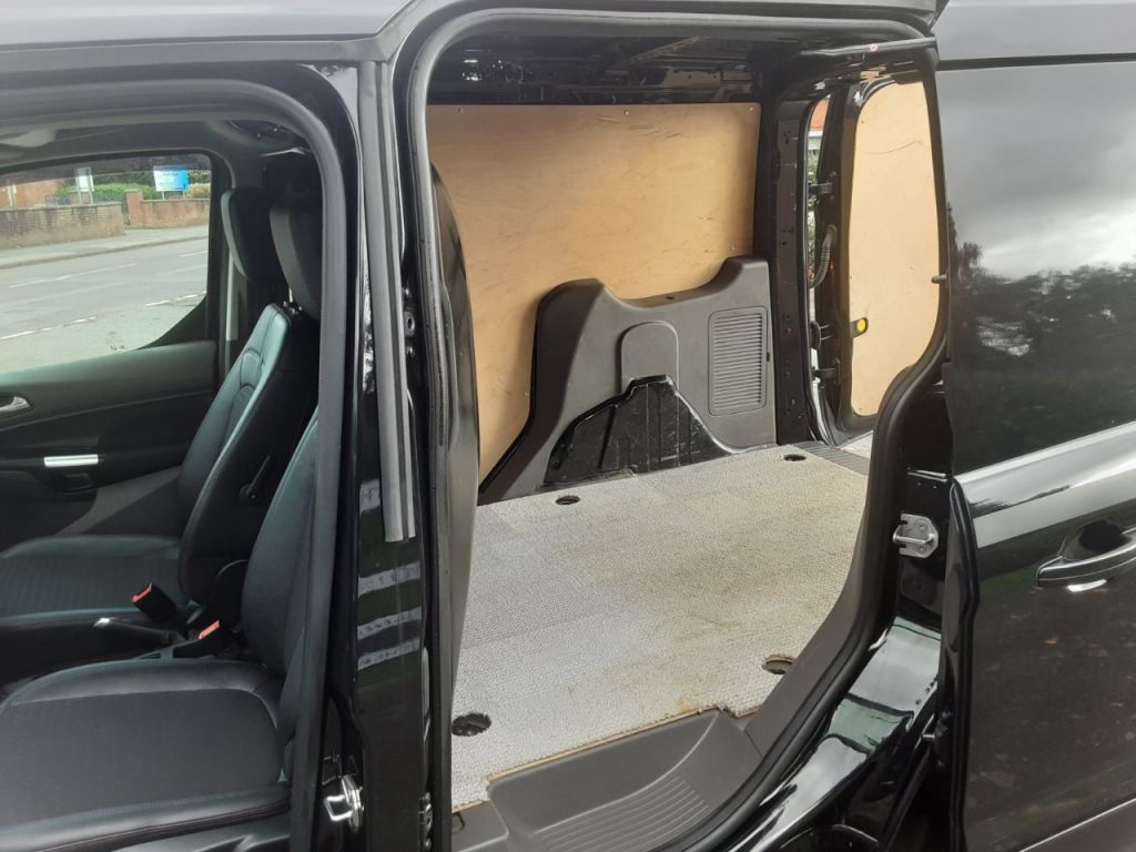 Used Ford Transit Connect 2021 for sale - 76385596: Photo 18