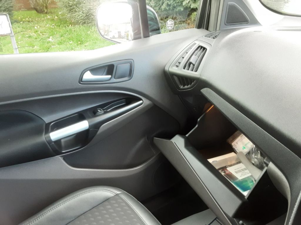 Used Ford Transit Connect 2021 for sale - 76385596: Photo 41