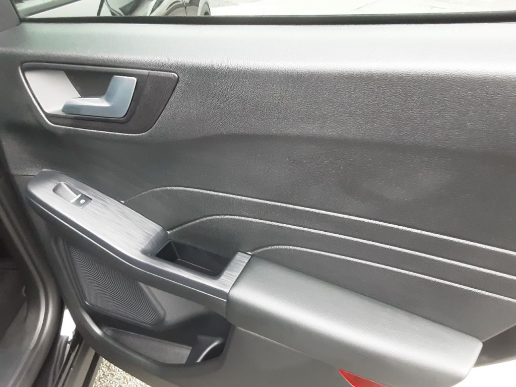 Used Ford Kuga 2025 for sale - 77124965: Photo 23