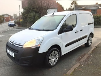 Used Citroen Berlingo 2018 for sale - 76798600: Photo