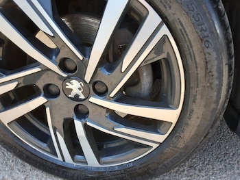 Used Peugeot 208 2023 for sale - 78725350: Photo