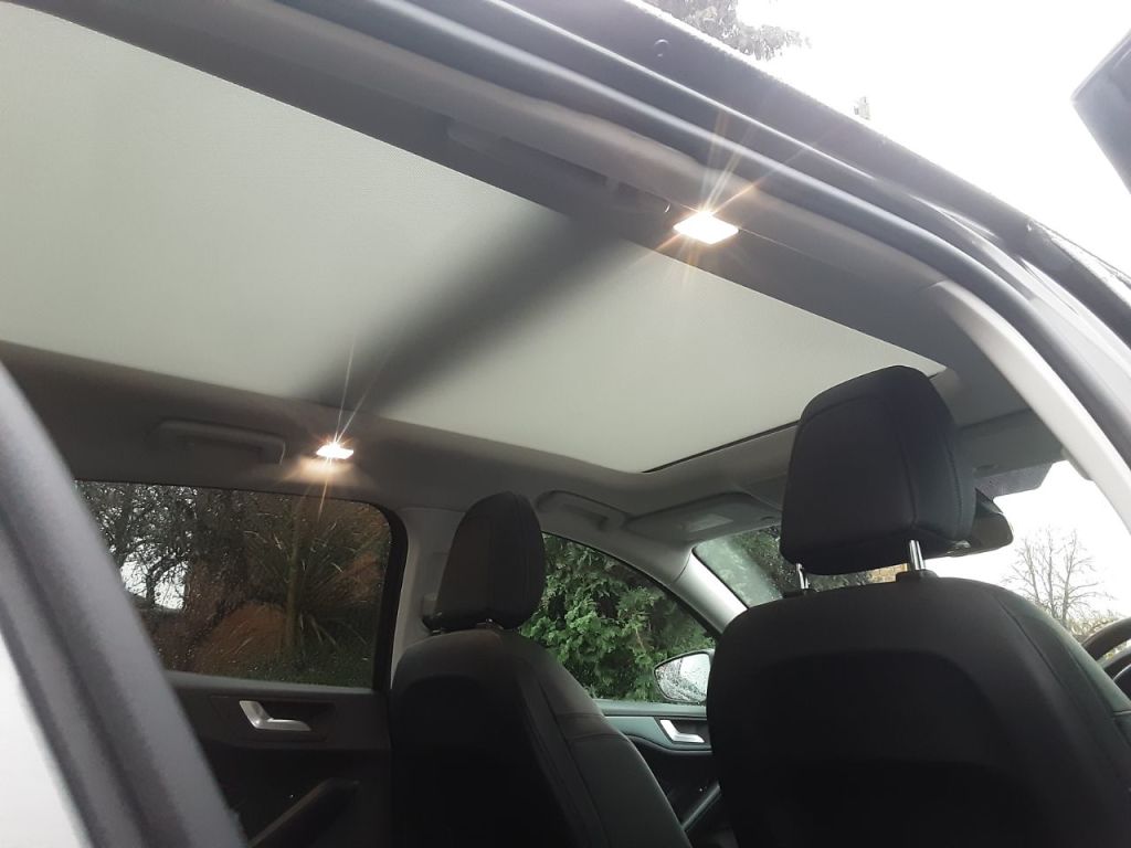 Used Ford Focus 2020 for sale - 76558331: Photo 25