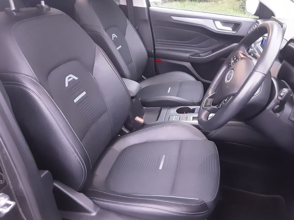 Used Ford Focus 2020 for sale - 76558331: Photo 4