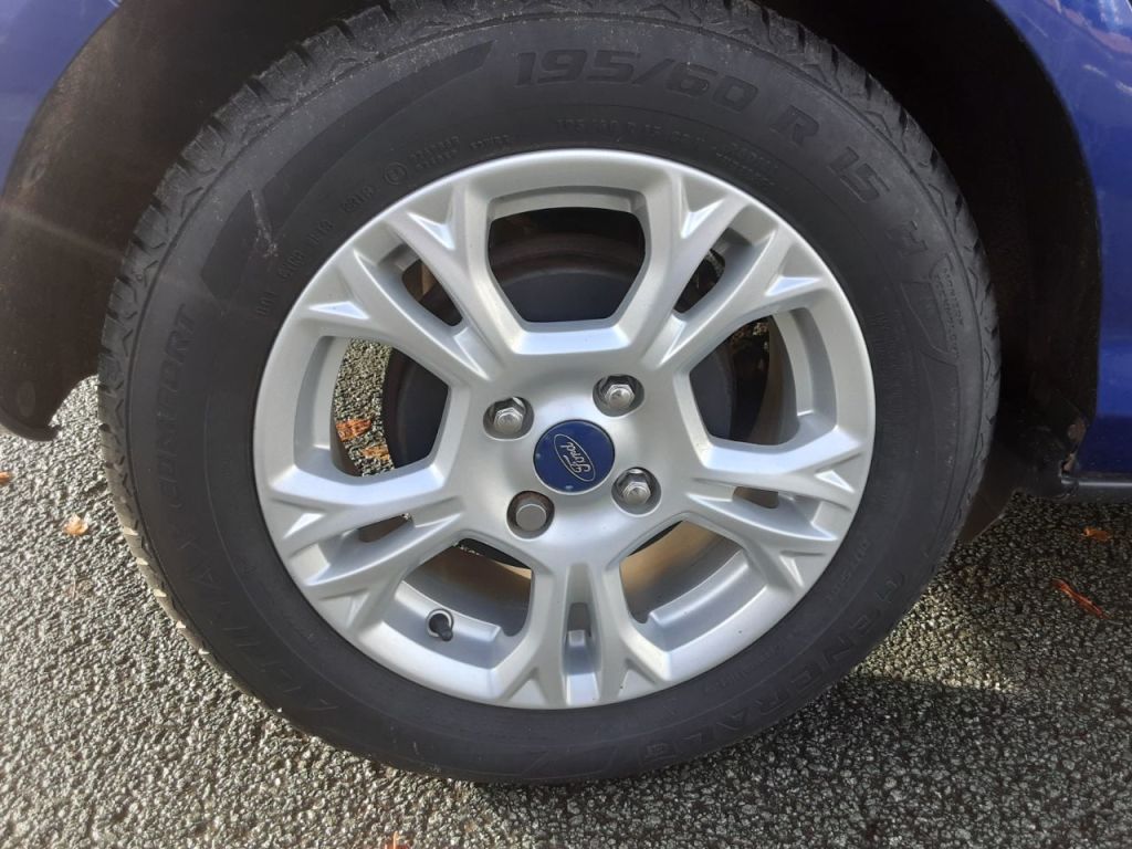 Used Ford B-MAX 2014 for sale - 76895944: Photo 14