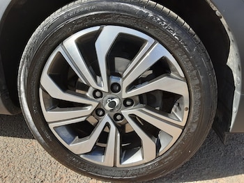Used Ssangyong Tivoli 2023 for sale - 79597272: Photo